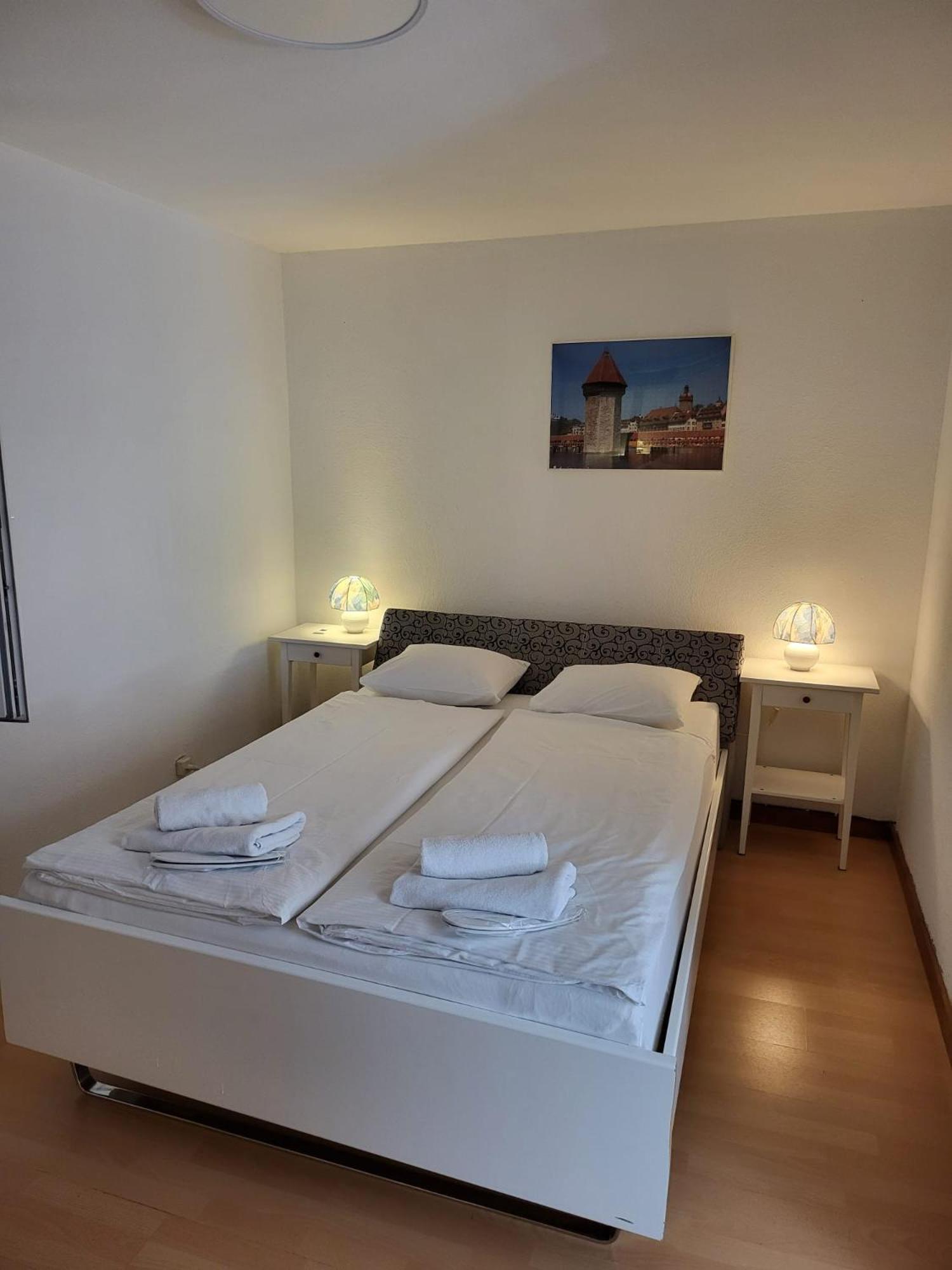 Bastis Central Guesthouse Lucerne City Exteriér fotografie