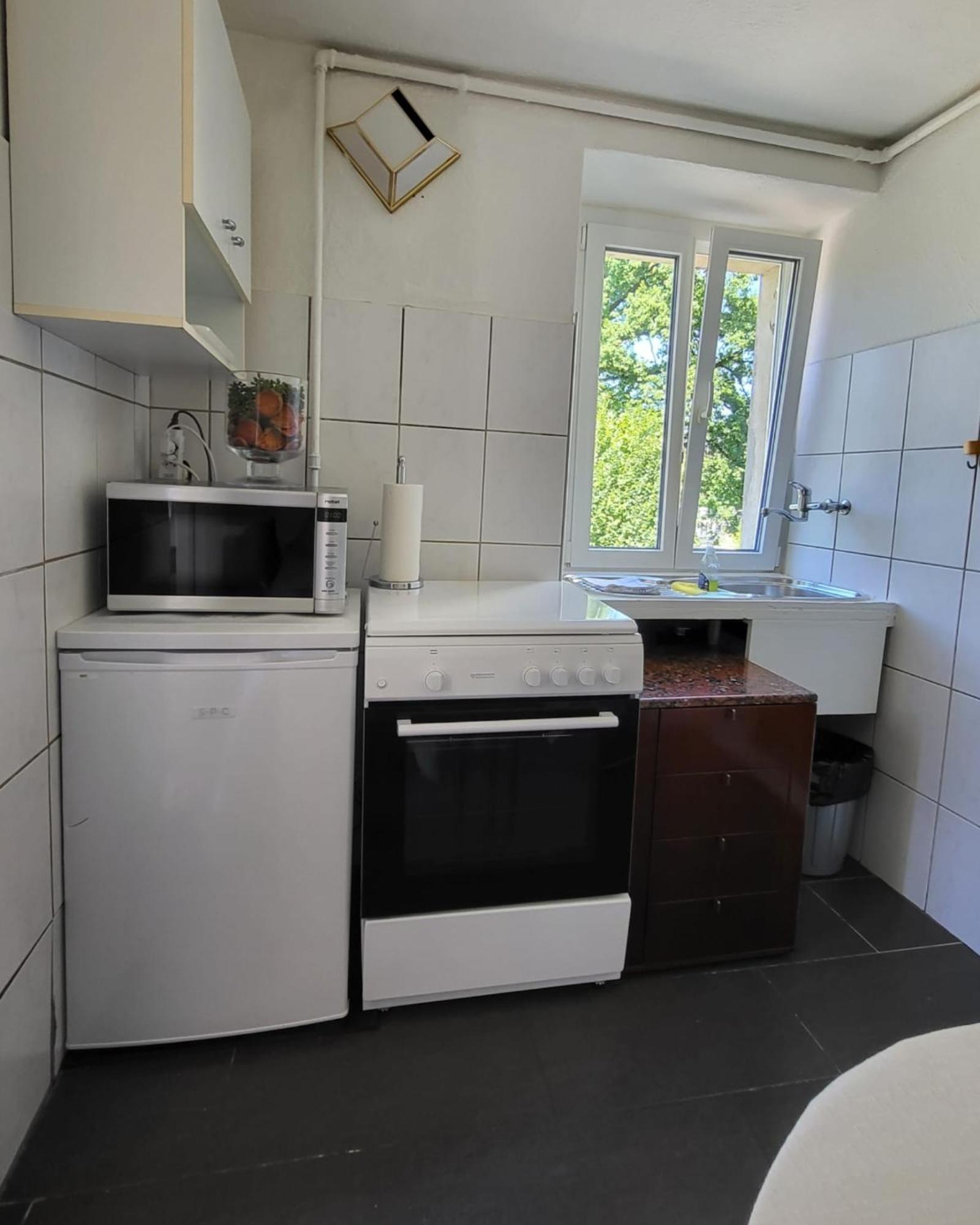 Bastis Central Guesthouse Lucerne City Exteriér fotografie